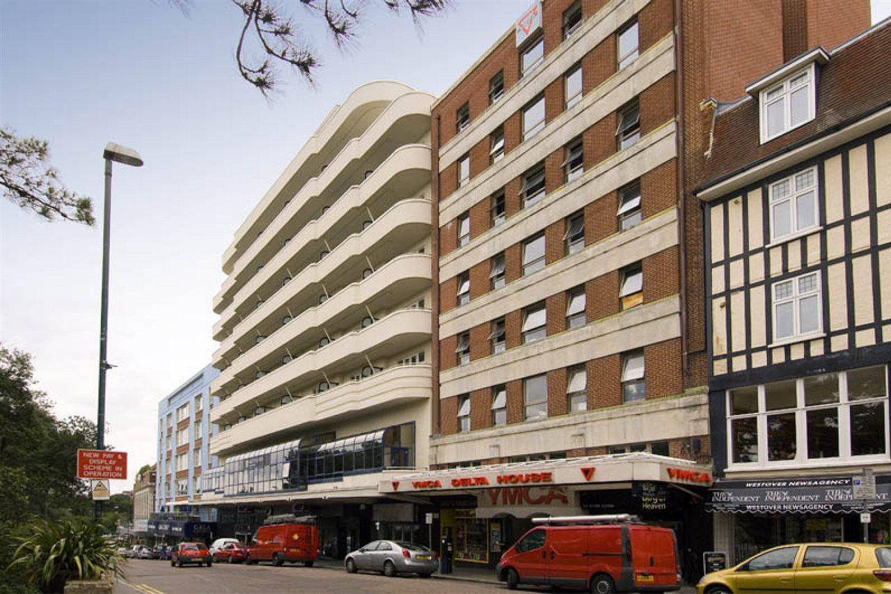 Premier Inn Bournemouth Central Екстериор снимка