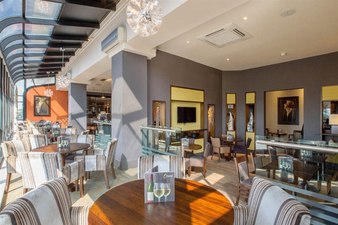 Premier Inn Bournemouth Central Екстериор снимка