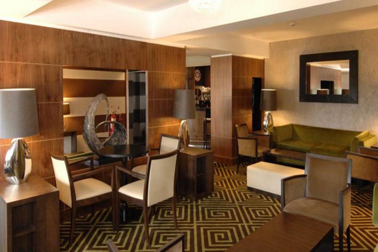 Premier Inn Bournemouth Central Екстериор снимка