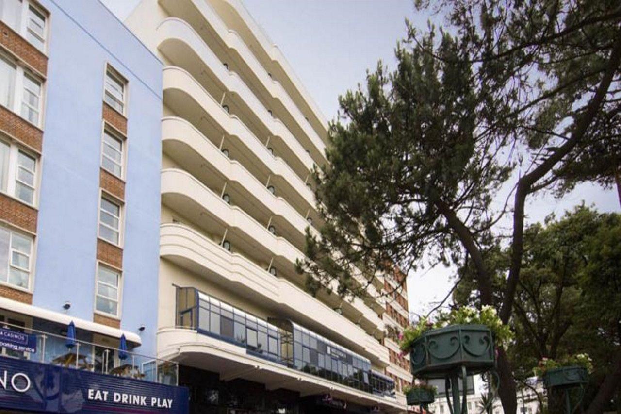 Premier Inn Bournemouth Central Екстериор снимка
